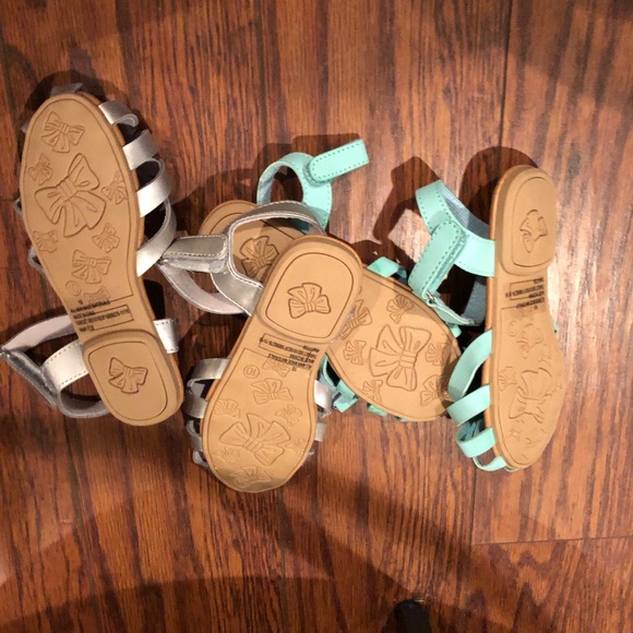 Cat and jack sandals size 10 NWOT - Picture 2 of 2